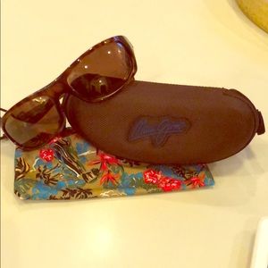 Maui Jim Surf Rider Women’s Tortoise Sunglasses